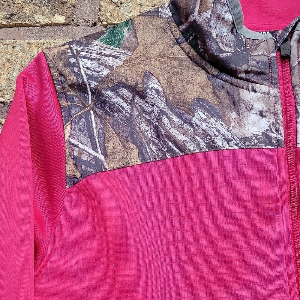 Under Armour Real Tree Half-Zip Red & Camo Pullover Size Medium - Picture 9 of 13